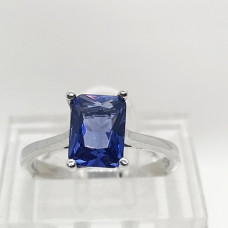 сребърен пръстен с танзанит