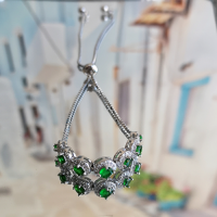 сребърна гривна с цирконий