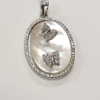 сребърна висулка с седеф