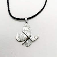 стоманена  пеперуда бяла