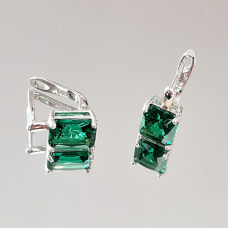сребърни обеци  с  изумруд
