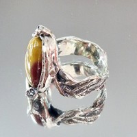 сребърен пръстен с камък мукаит