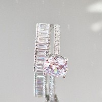 сребърен пръстен със цирконий