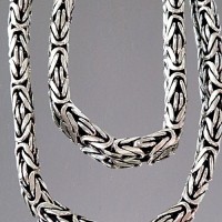 Сребърен синджир кралска плетка
