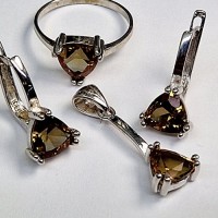 сребърен комплект със султанит