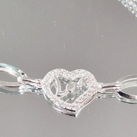 Сребърна гривна сърце - LOVE