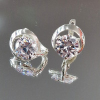 сребърни обеци с циркони