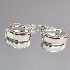 сребърни обеци с бял опал