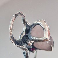 сребърен пръстен с  розов кварц