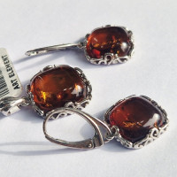 сребърен комплект с кехлибар