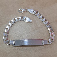 сребърна мъжка гривна с плочка