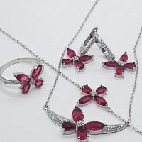 сребърен комплект с рубин и циркони