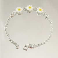 детска гривна с маргаритки